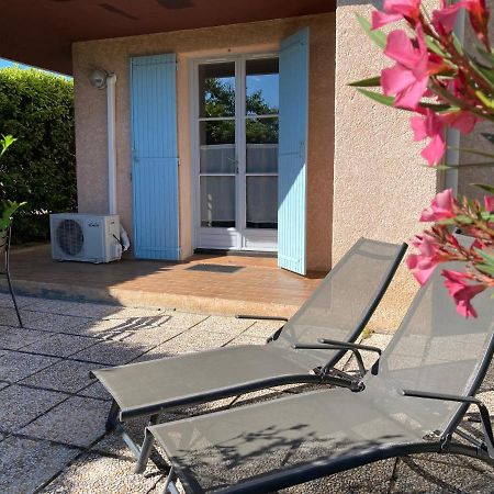 T2 Classe 2* Calme Au Coeur Du Village Provencale Gréoux-les-Bains Buitenkant foto