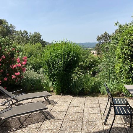T2 Classe 2* Calme Au Coeur Du Village Provencale Gréoux-les-Bains Buitenkant foto