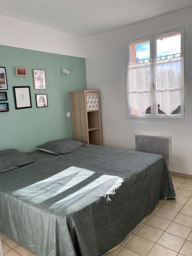T2 Classe 2* Calme Au Coeur Du Village Provencale Gréoux-les-Bains Buitenkant foto