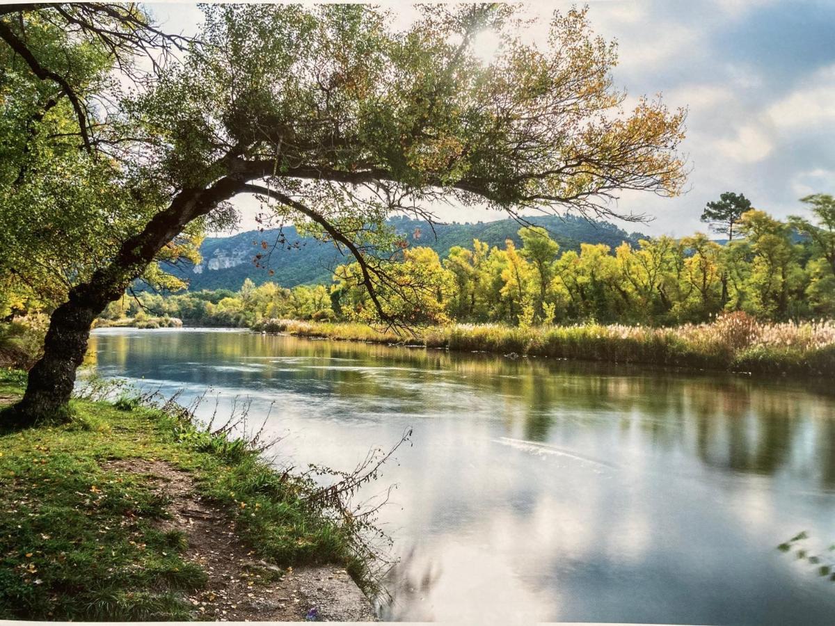 T2 Classe 2* Calme Au Coeur Du Village Provencale Gréoux-les-Bains Buitenkant foto